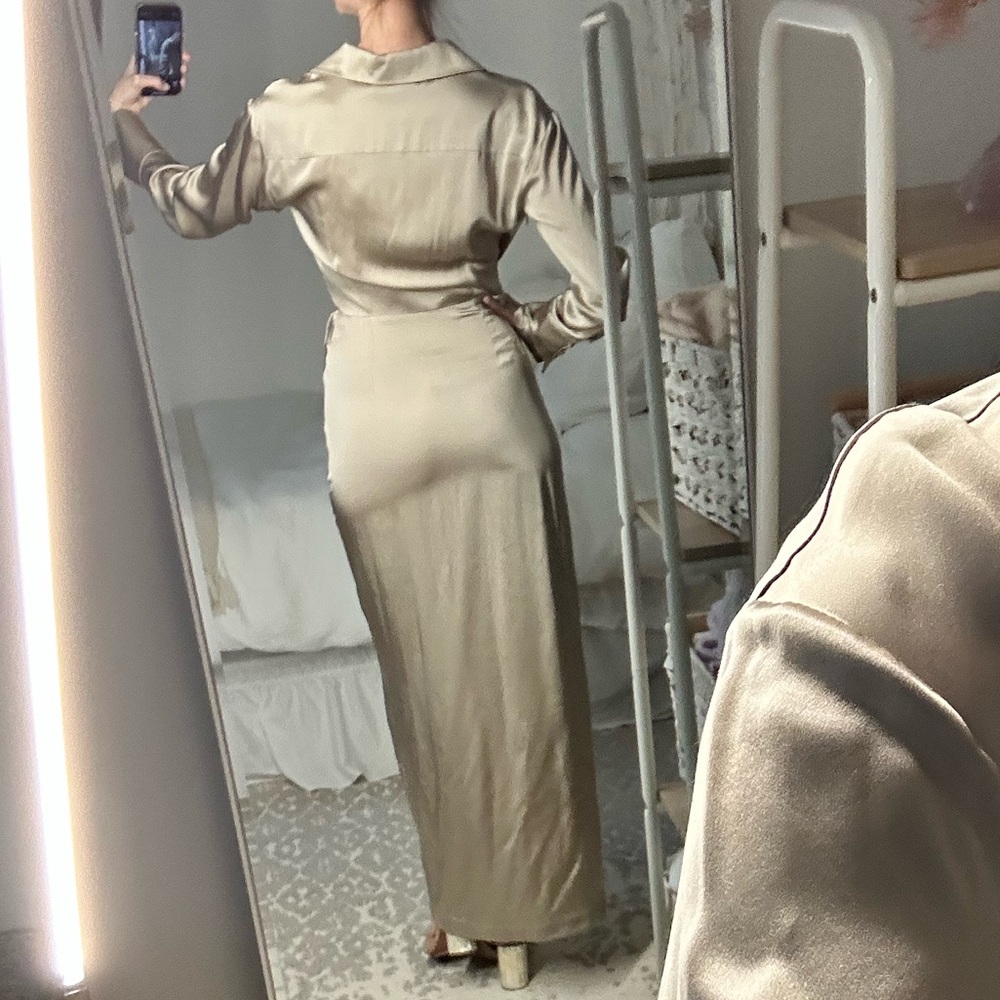 Nicholas Silk Evening Gown Maxi Dress - Deep V with Collar - Picture 2 of 5